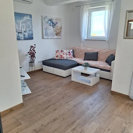 Tea Appartamento Murter